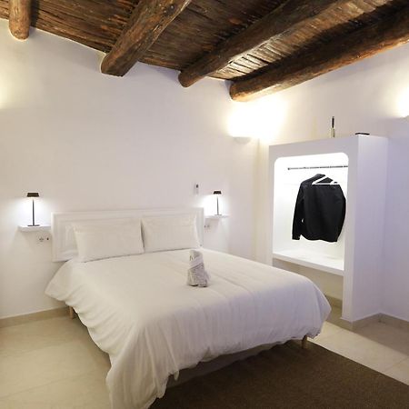 Ai 13 Gradoni Di Chiaia Bed & Breakfast Napoli Bagian luar foto
