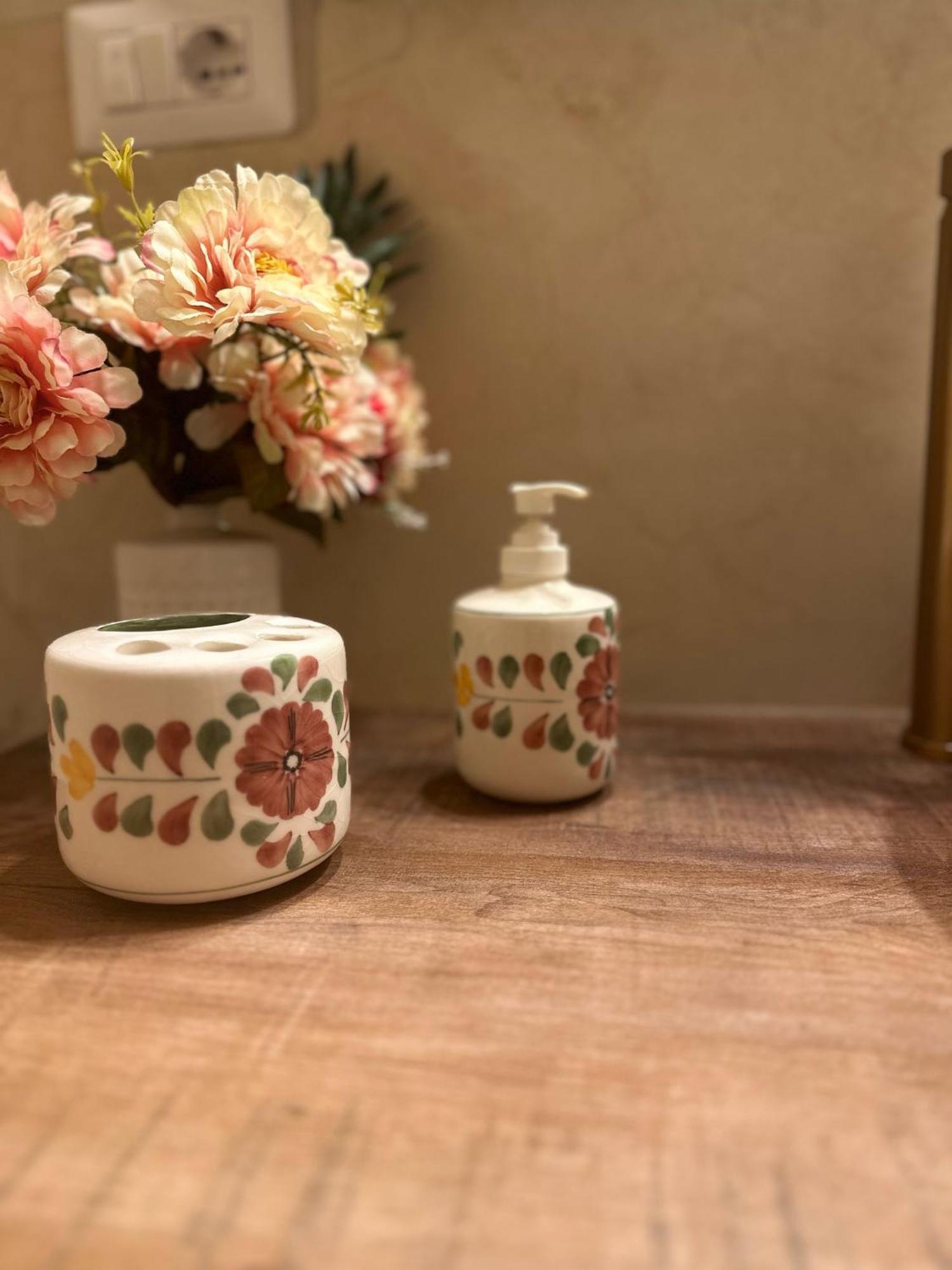 Ai 13 Gradoni Di Chiaia Bed & Breakfast Napoli Bagian luar foto